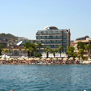 Maris Hotel